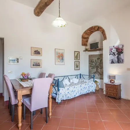 Poggio Primo - Trilocale Carlotta * Castiglion Fibocchi